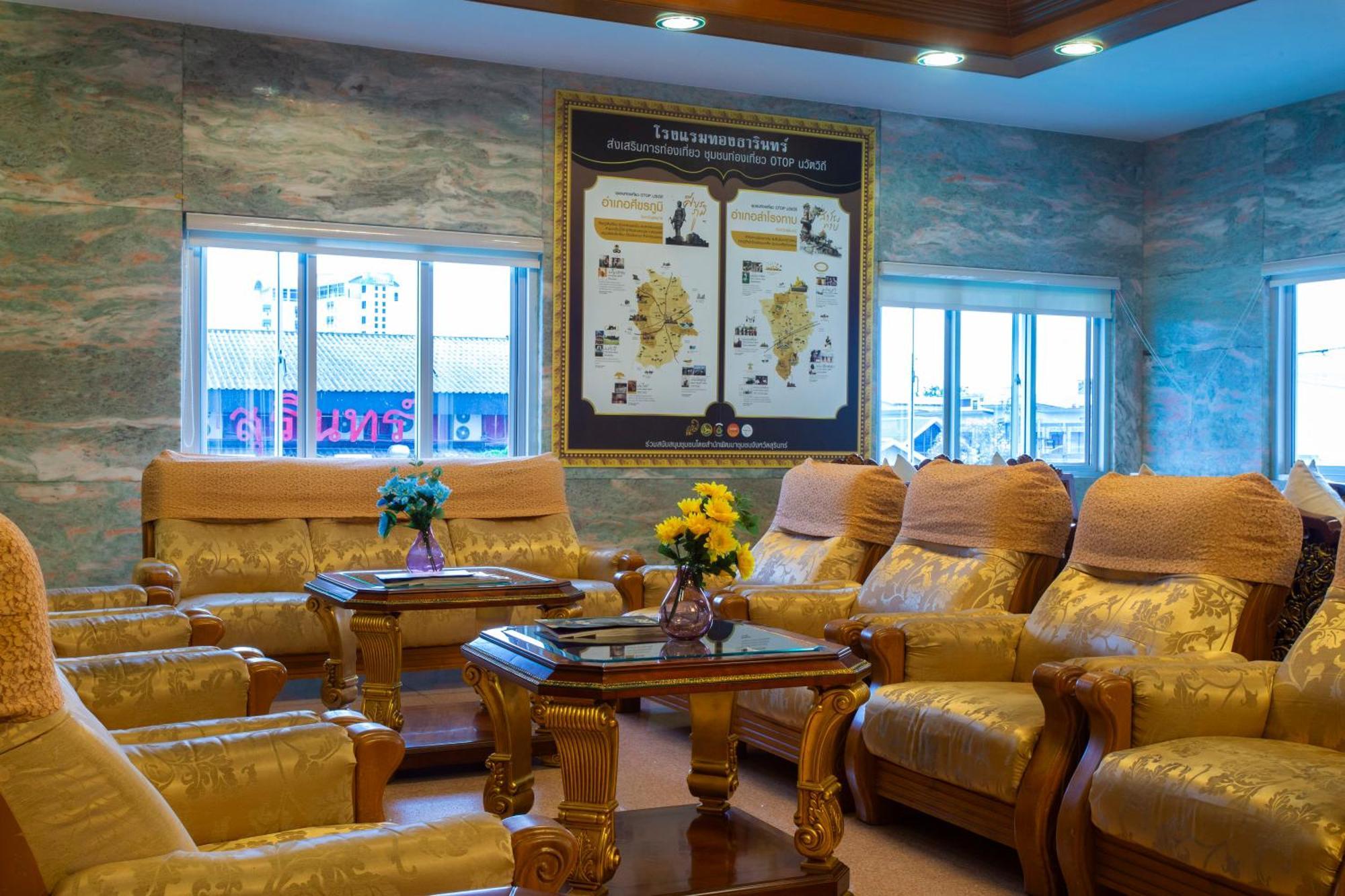 Thong Tarin Hotel Сурин Экстерьер фото